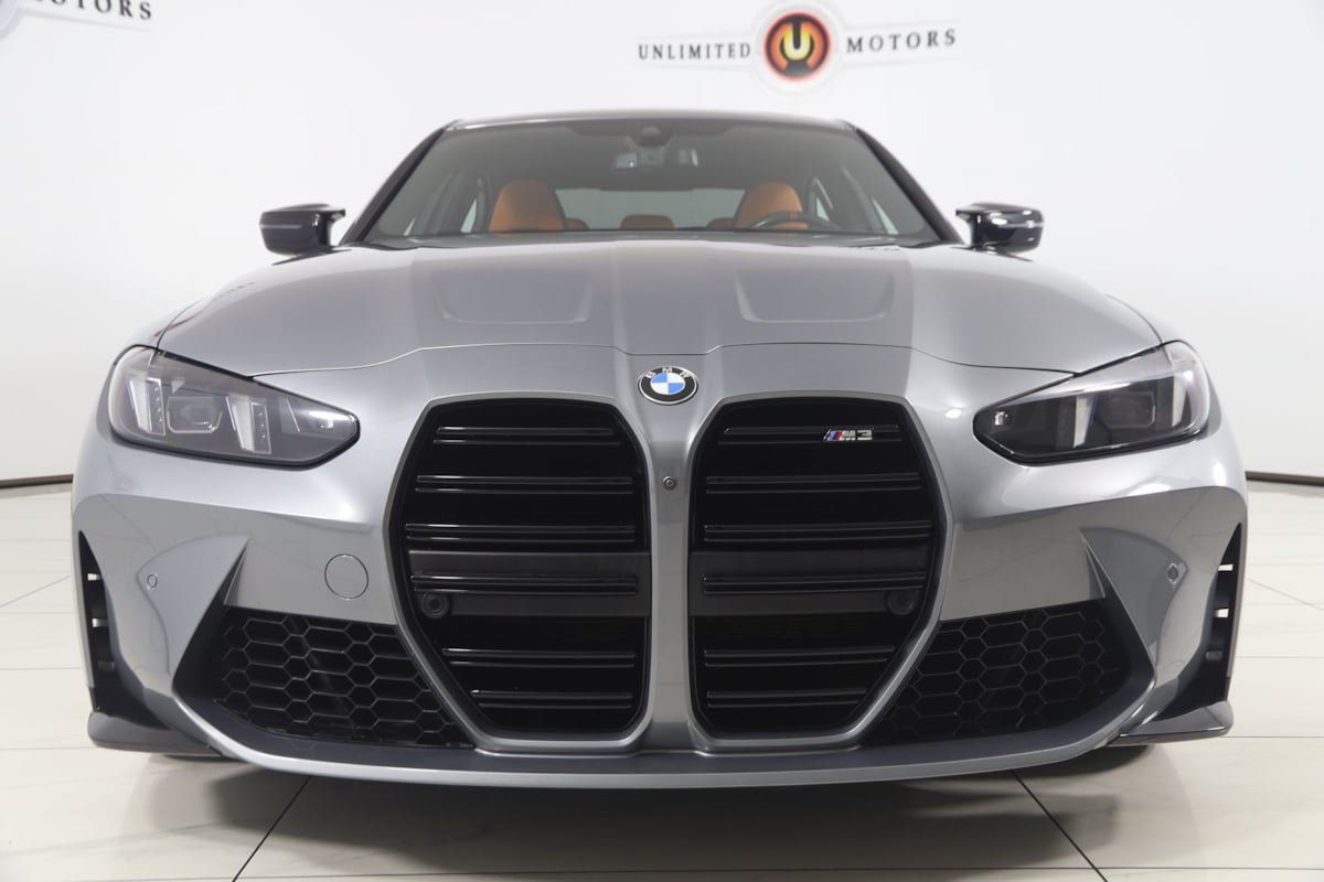 Used 2025 BMW M3 w/ Executive Package RWD image 6