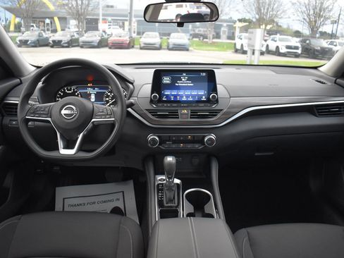 Used 2023 Nissan Altima 2.5 SV image 27