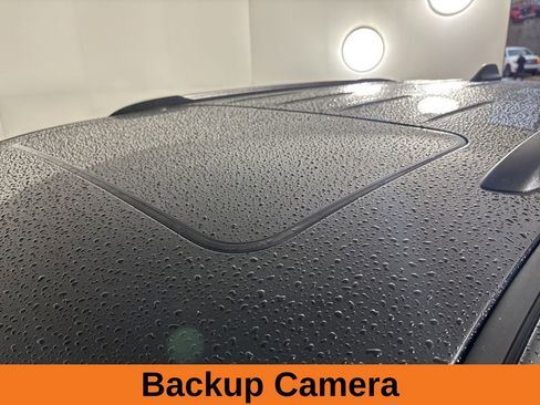 Used 2022 Jeep Grand Cherokee Limited image 9