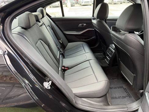 Used 2019 BMW 330i Sedan w/ Convenience Package RWD image 17