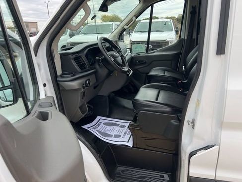 Used 2023 Ford Transit 250 148 High Roof Extended image 10