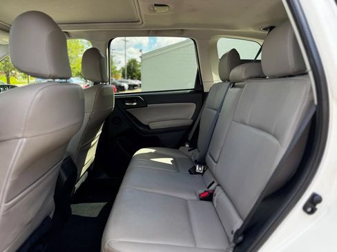Used 2015 Subaru Forester 2.5i Limited AWD/4WD image 20