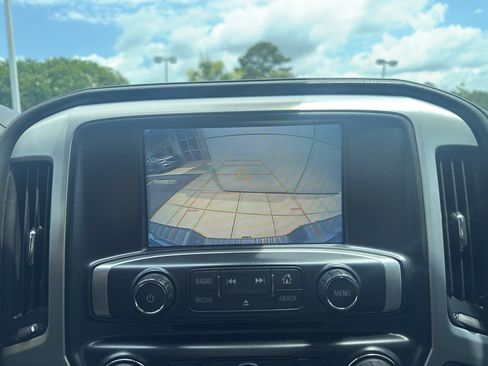 Used 2018 GMC Sierra 1500 SLT AWD/4WD image 23