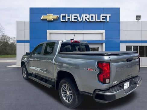 Used 2025 Chevrolet Colorado LT AWD/4WD image 5