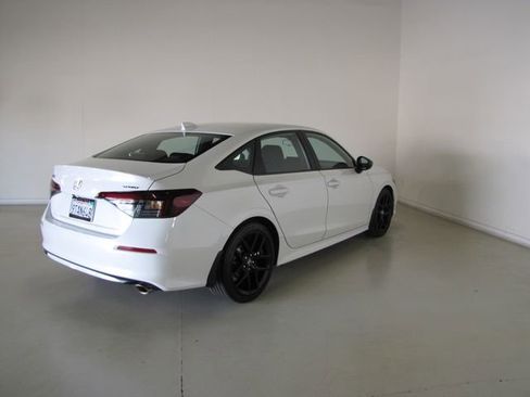 Certified 2025 Honda Civic Sport image 24