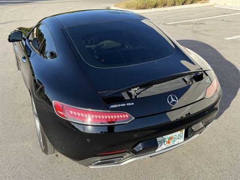 Used 2017 Mercedes-Benz AMG GT image 40
