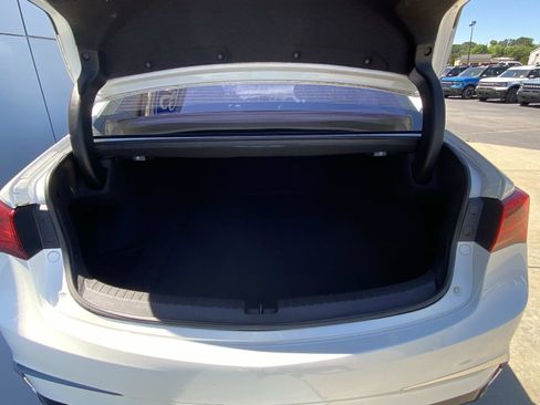 Used 2018 Acura TLX V6 FWD image 7