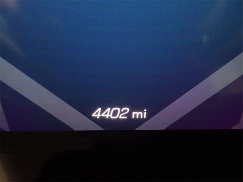 Used 2024 Chevrolet Corvette Stingray Coupe image 21