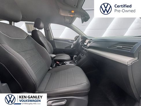 Used 2024 Volkswagen Taos SE FWD image 14