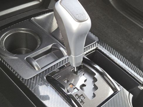 Used 2022 Toyota 4Runner TRD Off-Road image 31