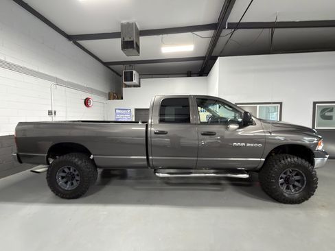Used 2004 Dodge Ram 2500 Truck SLT w/ Trailer Tow Group AWD/4WD image 4