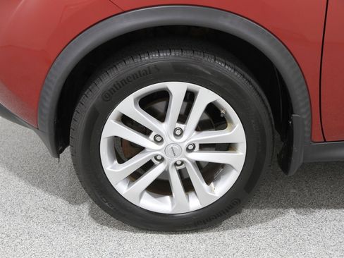 Used 2014 Nissan Juke SV image 39