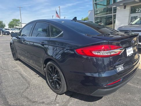 Used 2020 Ford Fusion SE w/ Equipment Group 151A FWD image 3