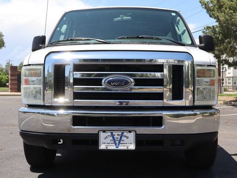 Used 2012 Ford E-350 and Econoline 350 XLT RWD image 13