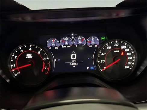 Used 2022 Chevrolet Camaro ZL1 image 19