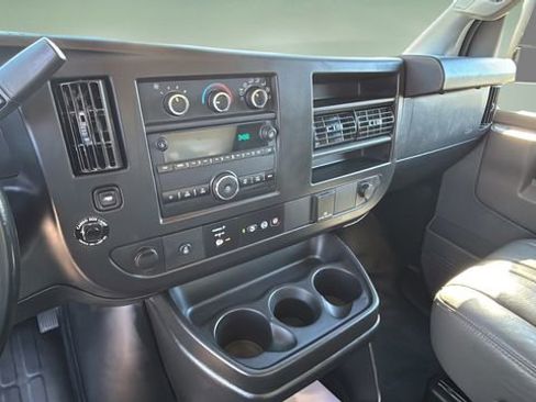 Used 2020 Chevrolet Express 3500 Work Van w/ Power Convenience Package image 23