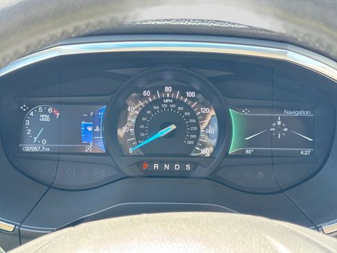 Used 2020 Ford Edge Titanium AWD/4WD image 35