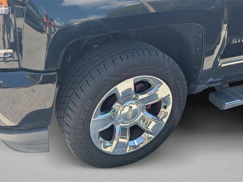 Used 2016 Chevrolet Silverado 1500 LTZ Z71 w/ LTZ Plus Package image 21