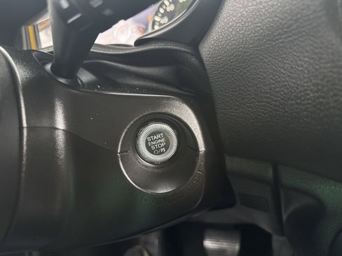 Used 2023 Jeep Renegade Latitude image 20