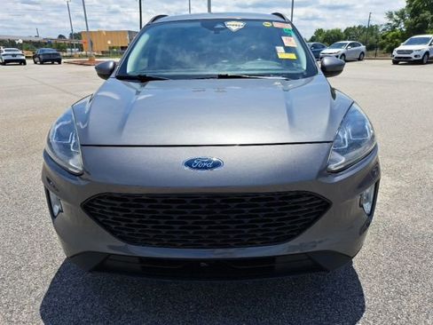 Used 2021 Ford Escape SEL w/ Technology Package AWD/4WD image 3