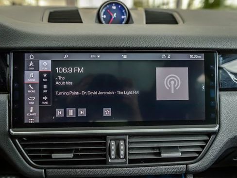 Used 2019 Porsche Cayenne image 21