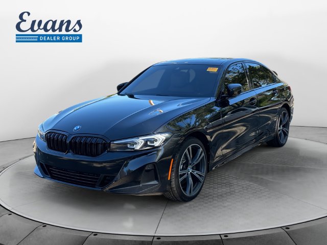 Used 2023 BMW 330i xDrive Sedan w/ Premium Package AWD/4WD image 1