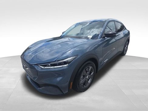 Used 2023 Ford Mustang Mach-E Select RWD image 4