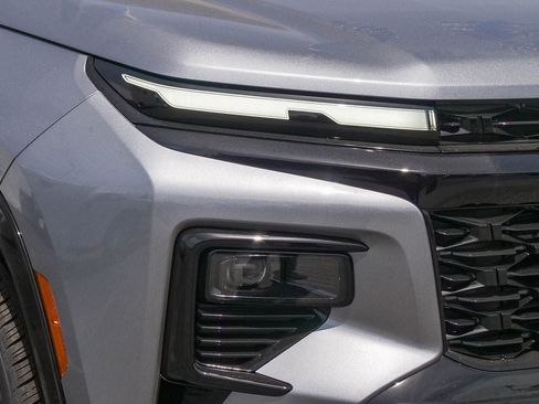 New 2026 Chevrolet Traverse RS image 4