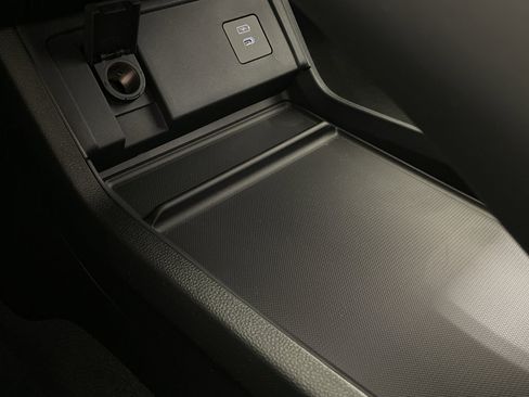 Used 2025 Acura RDX SH-AWD w/ Technology Package image 25