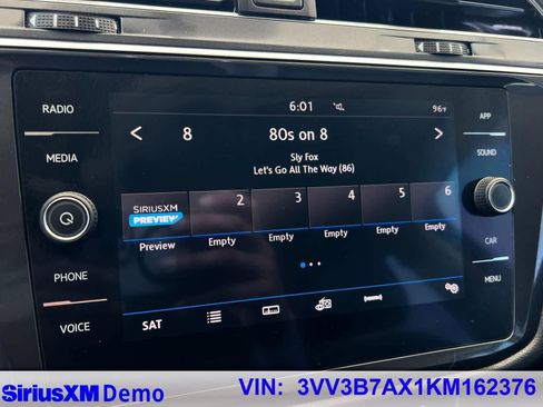 Used 2019 Volkswagen Tiguan SE FWD image 31