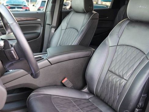 Used 2022 Buick Enclave Avenir w/ Avenir Technology Package image 13