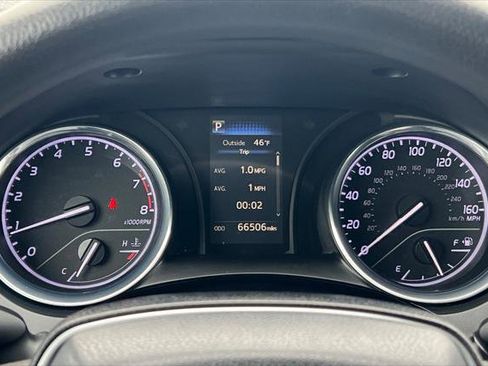 Certified 2018 Toyota Camry LE image 25