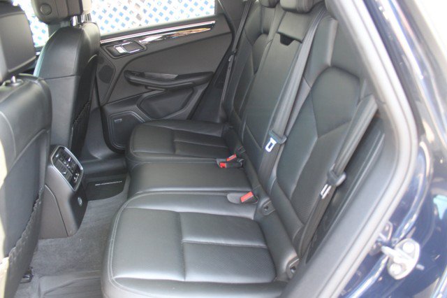 Used 2017 Porsche Macan S AWD/4WD image 24
