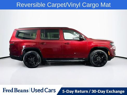 Used 2025 Jeep Wagoneer Series II w/ Premium Group I AWD/4WD image 9