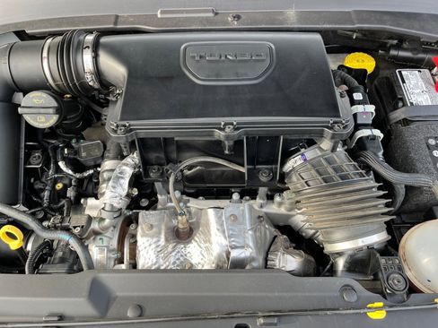 Used 2025 Jeep Compass Trailhawk image 31