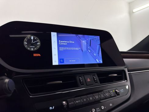 Certified 2025 Lexus ES 350 w/ Premium Package FWD image 24