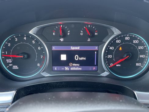Used 2021 Chevrolet Traverse Premier AWD/4WD image 28