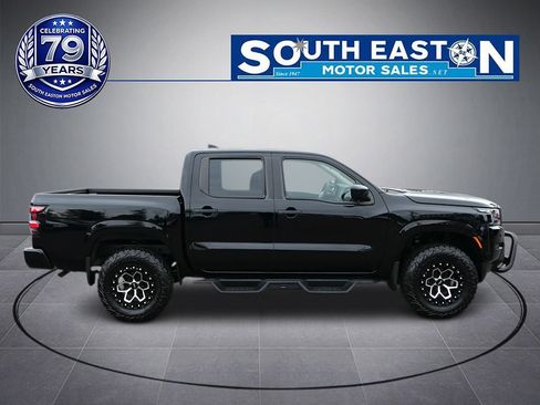 Used 2022 Nissan Frontier S w/ Technology Package AWD/4WD image 8