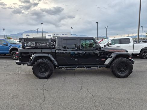 Used 2021 Jeep Gladiator Mojave AWD/4WD image 2