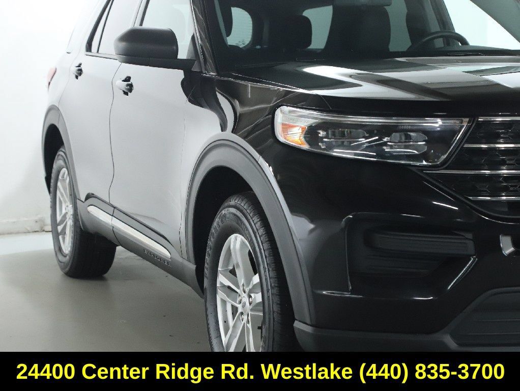 Used 2022 Ford Explorer XLT AWD/4WD image 9