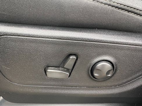 Certified 2022 RAM 1500 Big Horn image 22