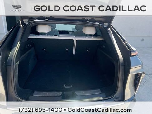 Used 2024 Cadillac Lyriq Luxury RWD image 10