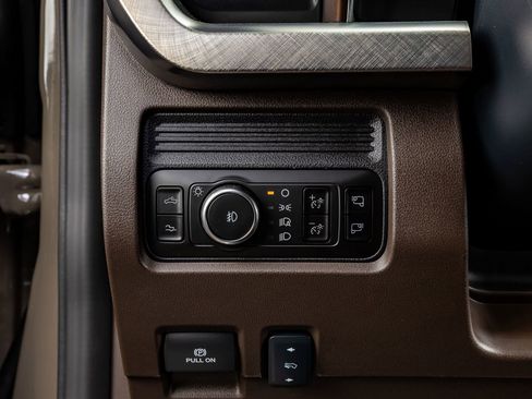 Used 2026 Ford F350 King Ranch w/ Chrome Package image 22