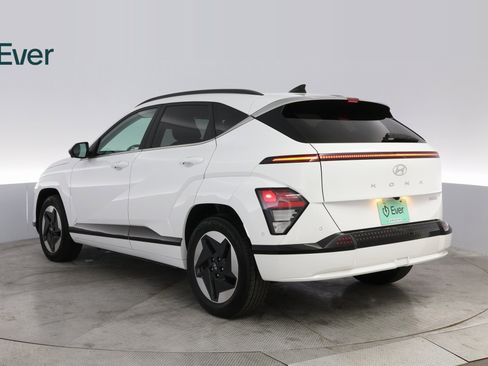 Used 2024 Hyundai Kona Limited image 14