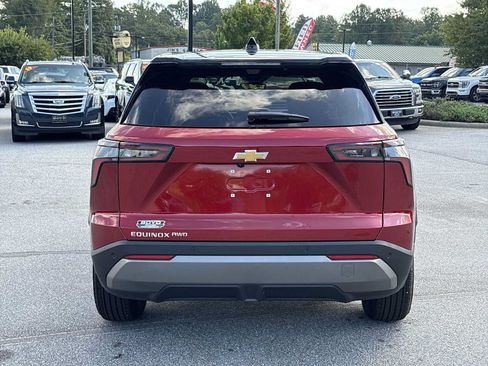 New 2027 Chevrolet Equinox LT w/ Convenience Package II AWD/4WD image 7