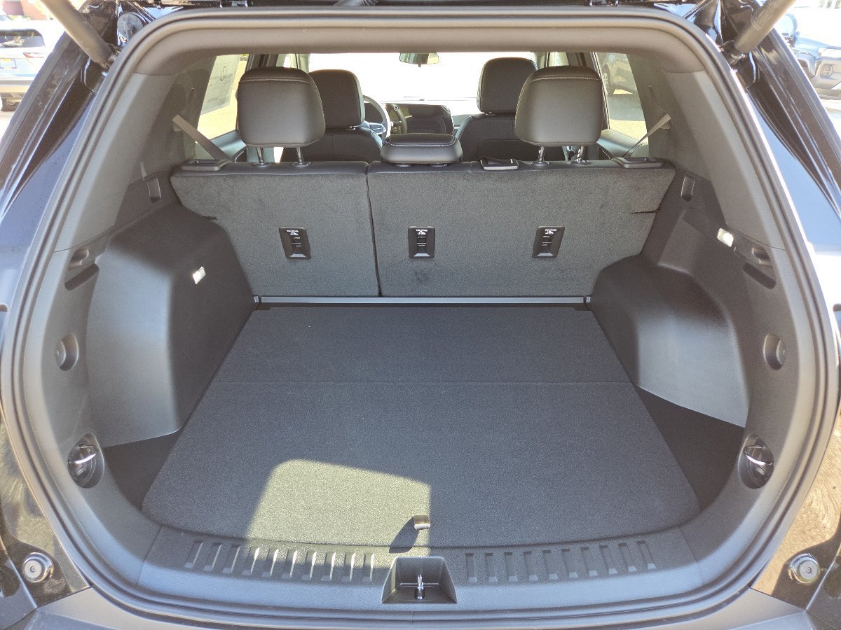 New 2027 Chevrolet Equinox LT w/ Convenience Package II AWD/4WD image 24