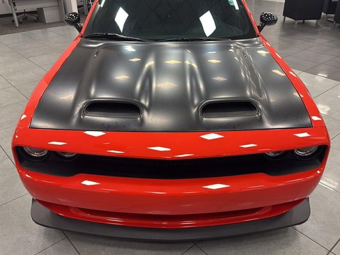 Used 2023 Dodge Challenger SRT Hellcat RWD image 11