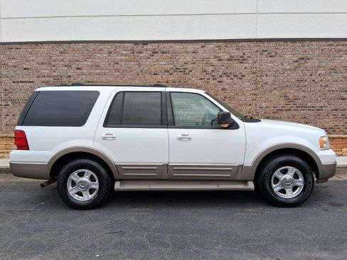 Used 2004 Ford Expedition Eddie Bauer image 10
