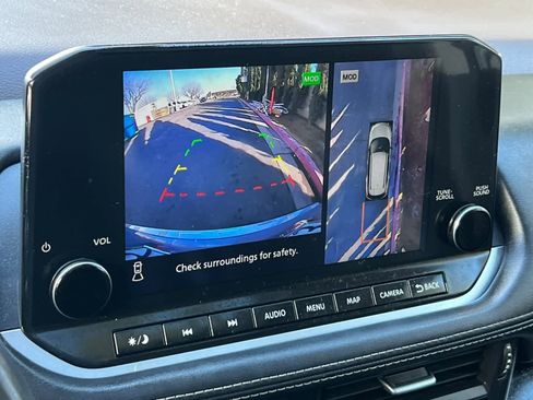 Certified 2023 Nissan Rogue SL w/ SL Premium Package image 25