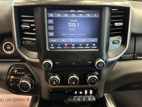 Used 2020 RAM 1500 Big Horn AWD/4WD image 16
